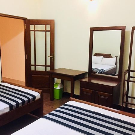 Sweet Home Tourist Rest, Cooking Classes & Tours Anuradhapura Eksteriør bilde