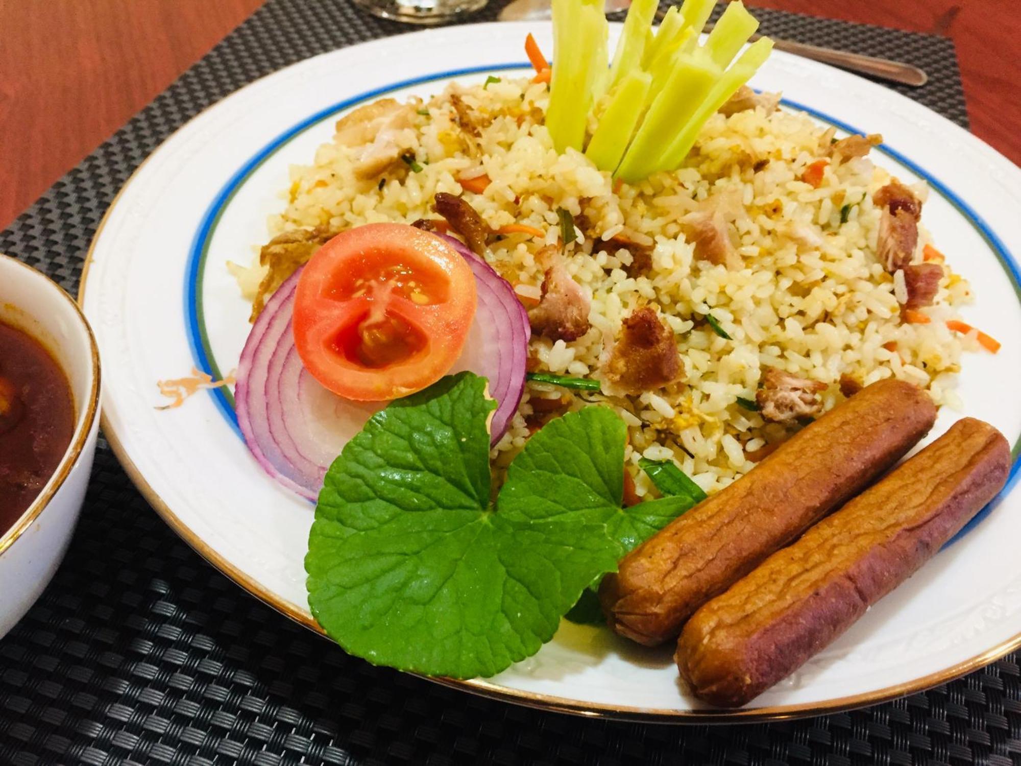 Sweet Home Tourist Rest, Cooking Classes & Tours Anuradhapura Eksteriør bilde
