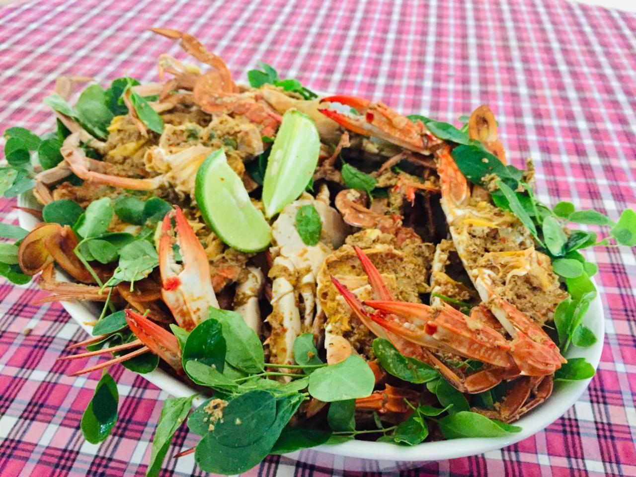 Sweet Home Tourist Rest, Cooking Classes & Tours Anuradhapura Eksteriør bilde