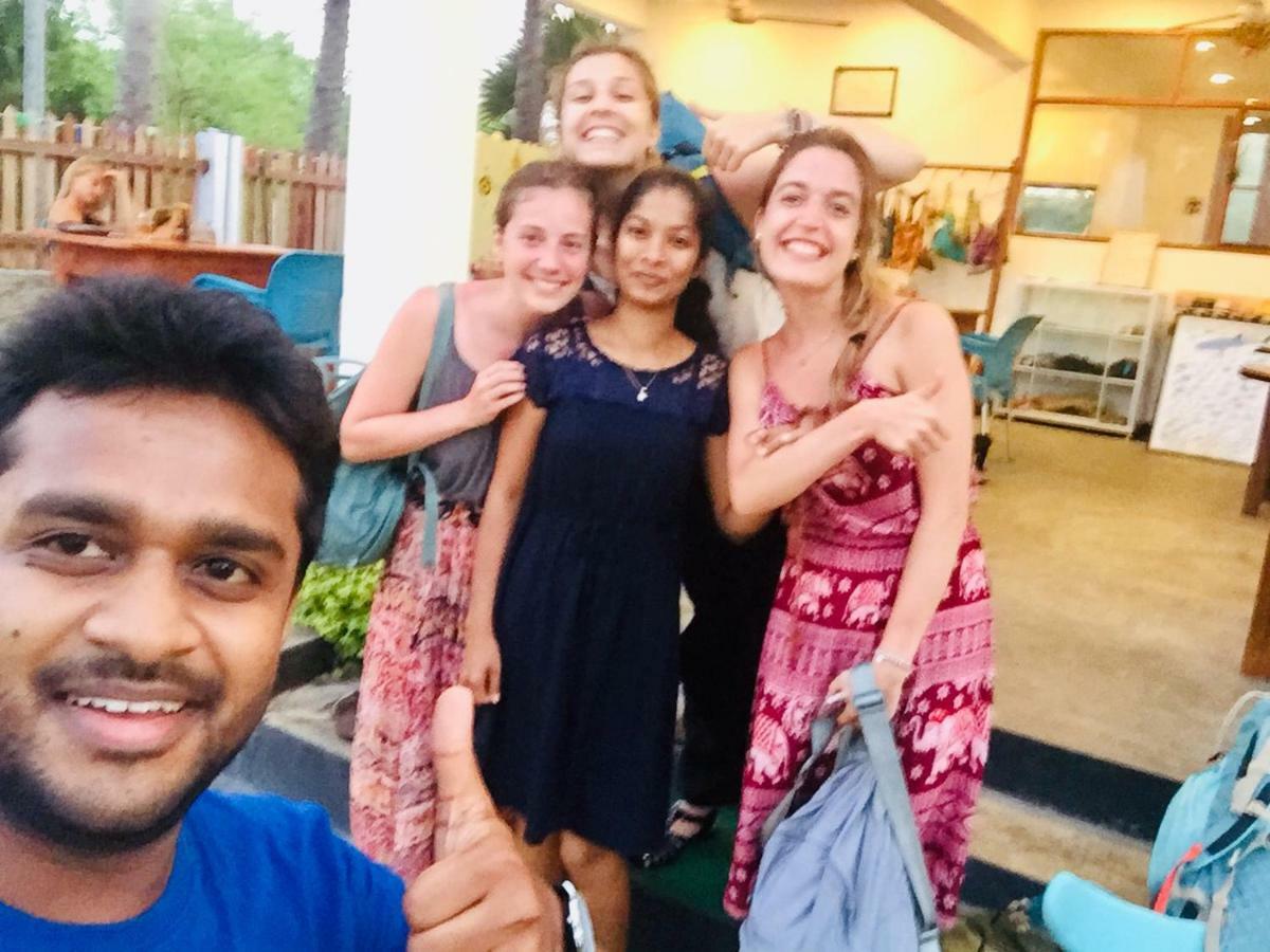 Sweet Home Tourist Rest, Cooking Classes & Tours Anuradhapura Eksteriør bilde
