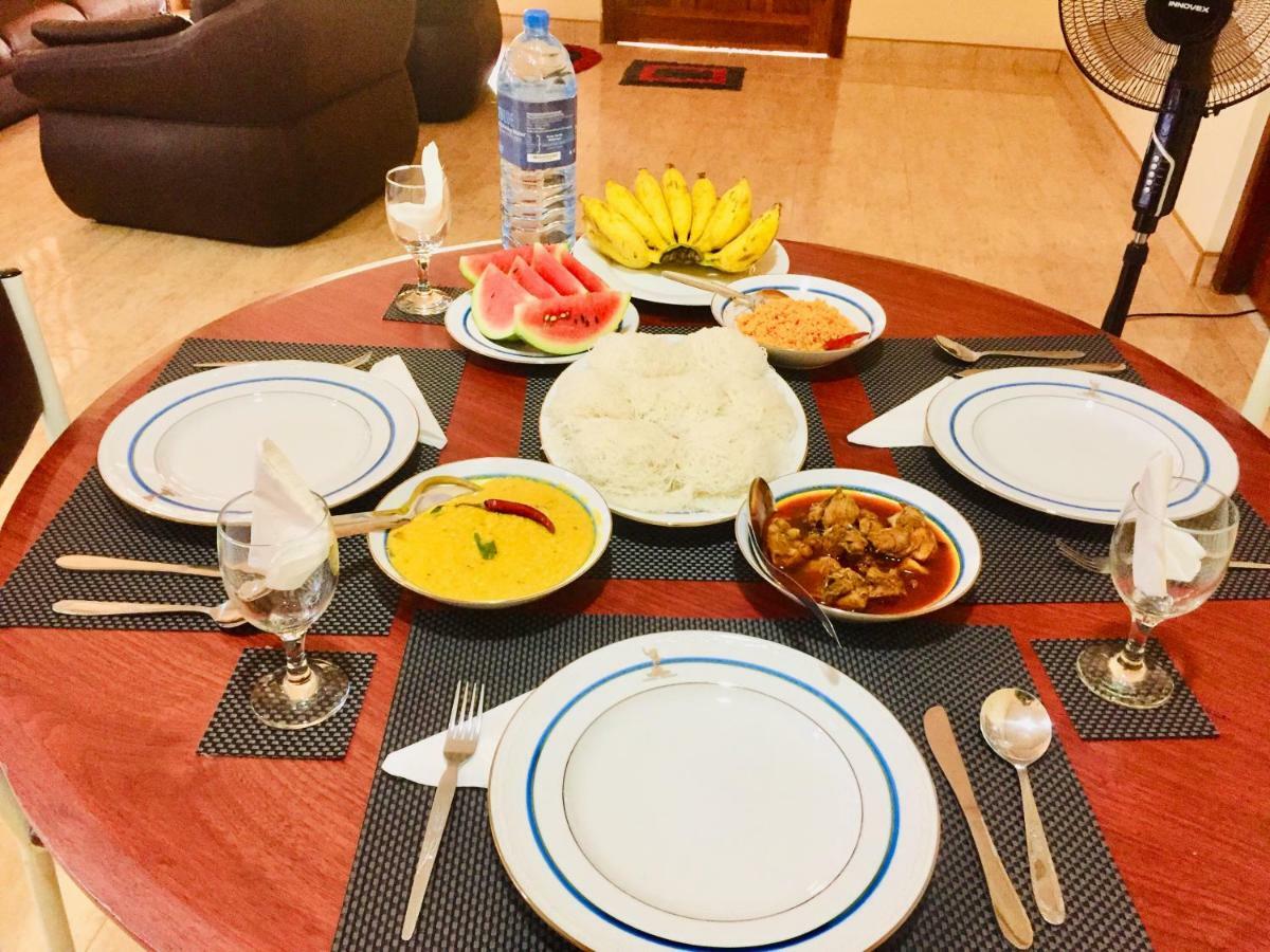 Sweet Home Tourist Rest, Cooking Classes & Tours Anuradhapura Eksteriør bilde